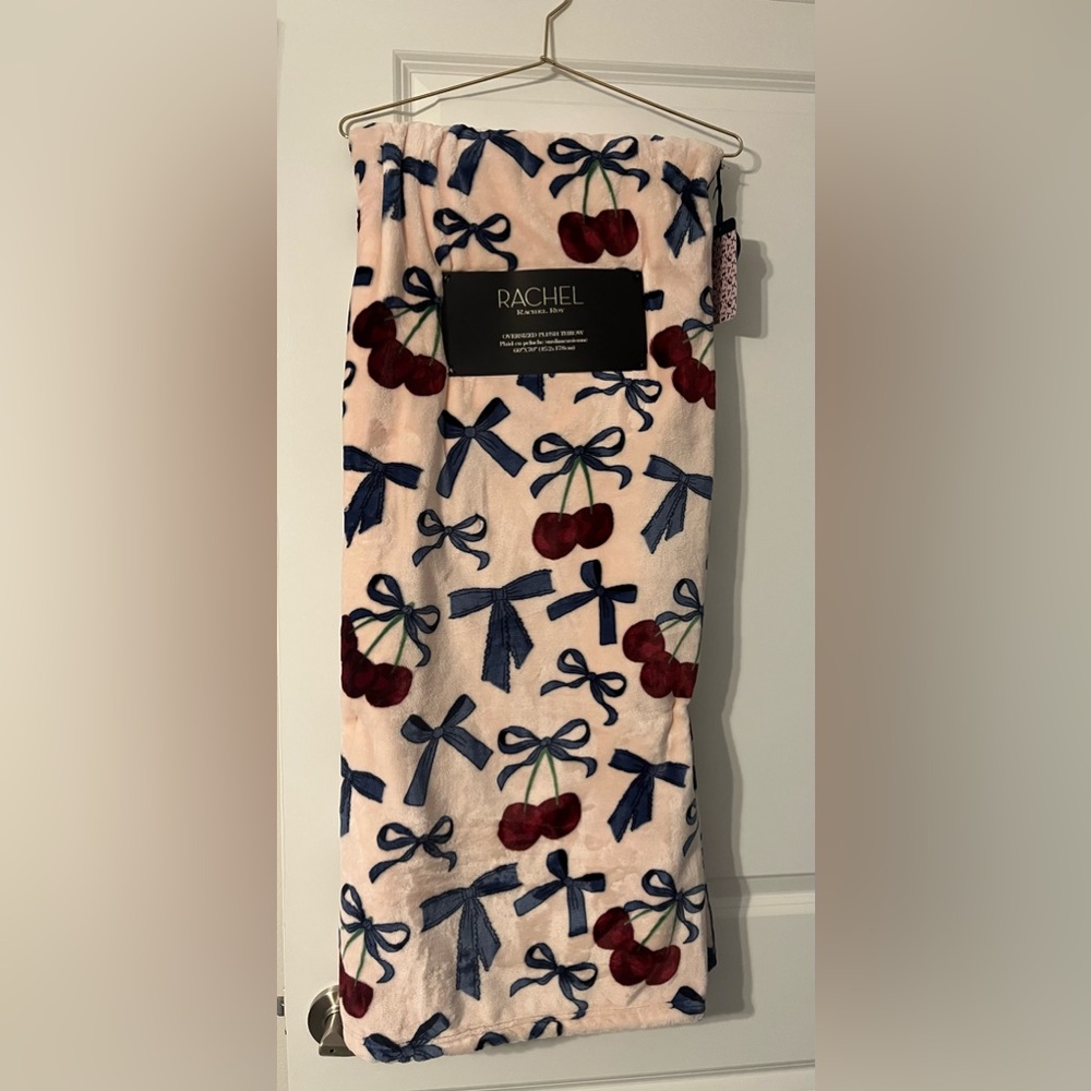 Rachel Roy bow/cherry blanket